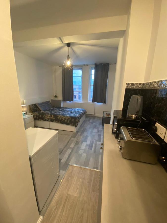 Cosy 1 Bedroom Apartment Londyn Zewnętrze zdjęcie