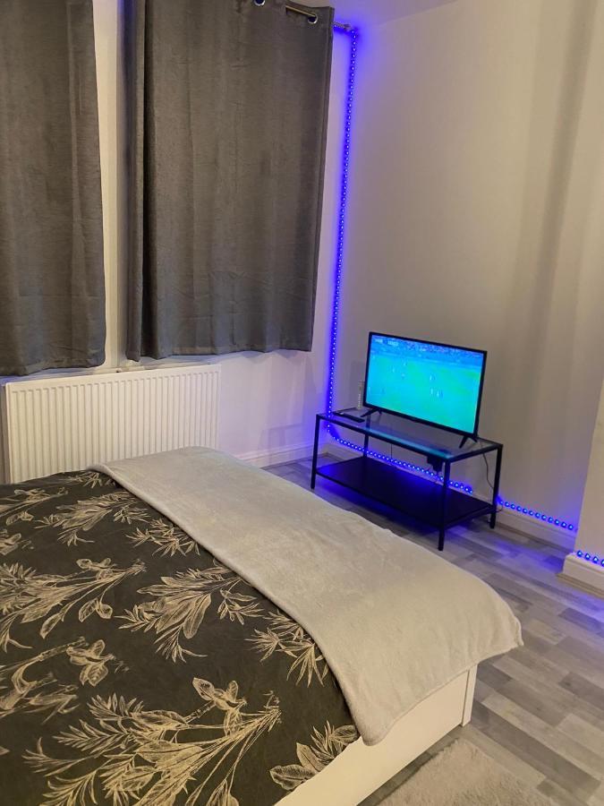 Cosy 1 Bedroom Apartment Londyn Zewnętrze zdjęcie